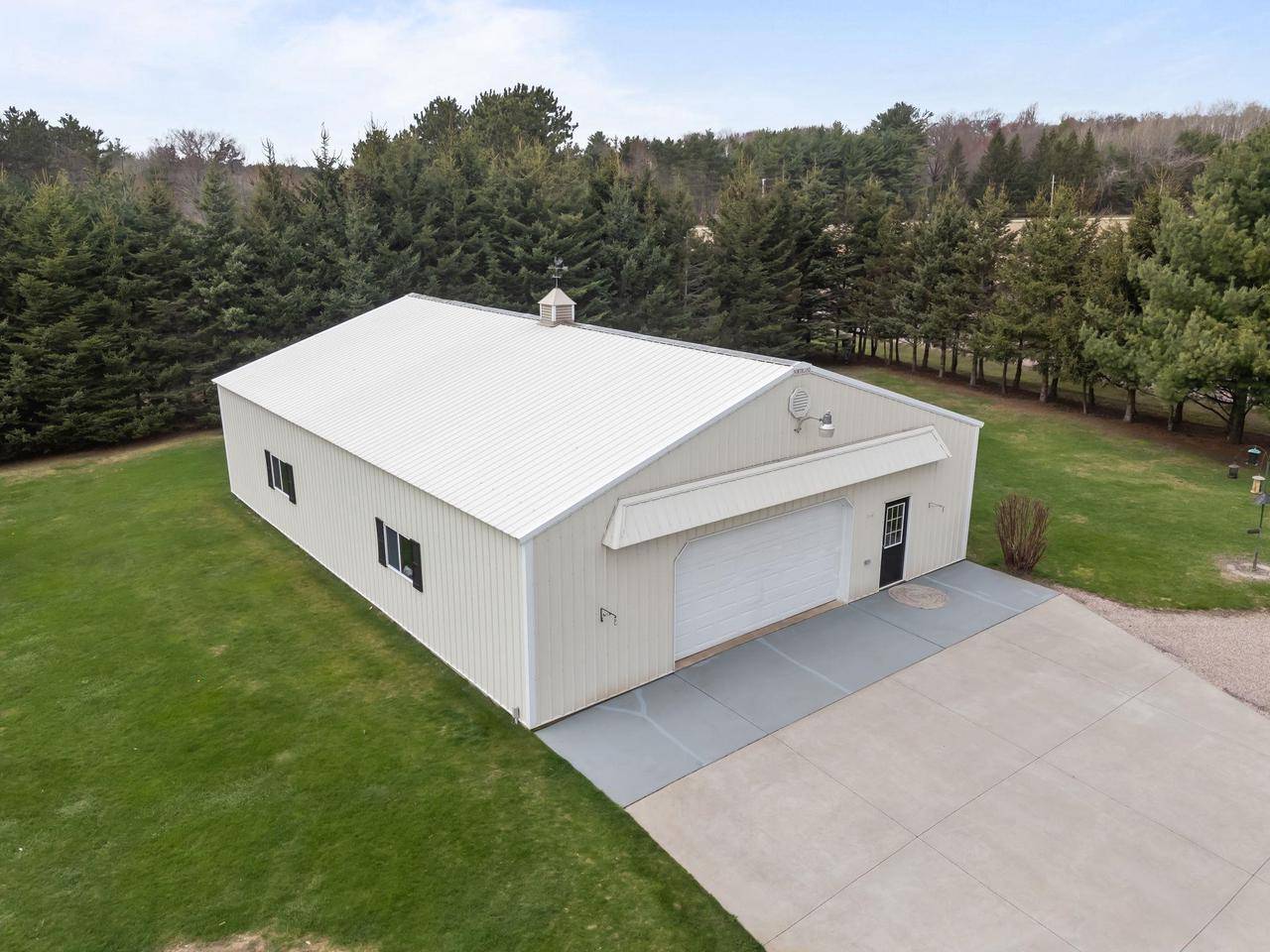 Iola, WI 54945,E2145 JOHANSON ROAD