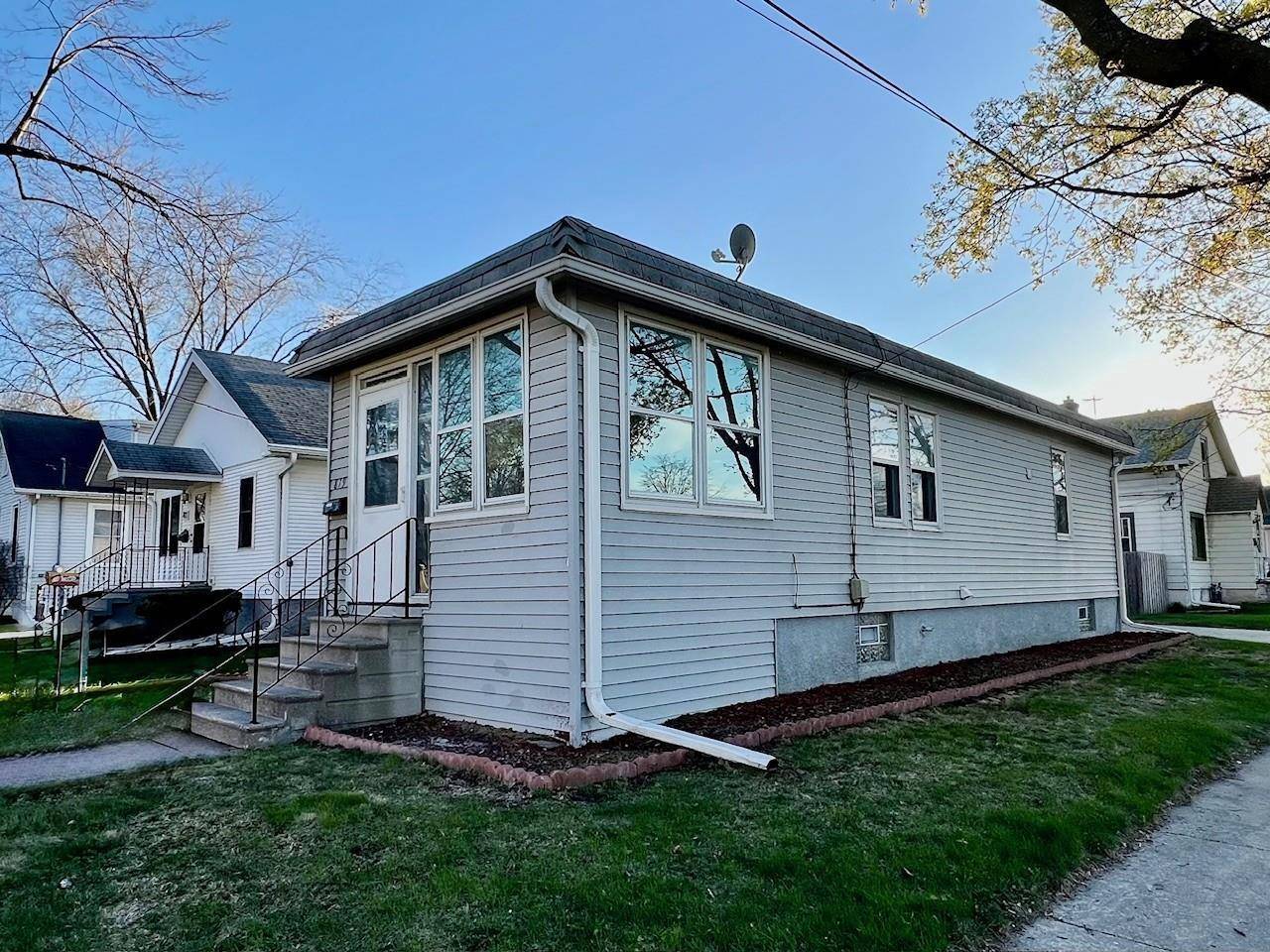 819 HARRISON STREET, Green Bay, WI 54303