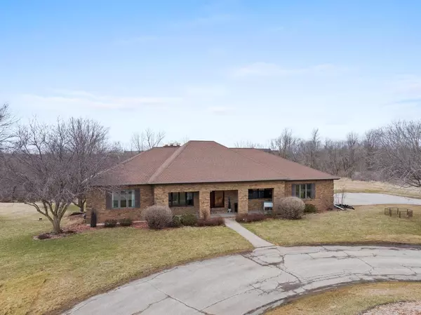 2108 LAWRENCE DRIVE, De Pere, WI 54115