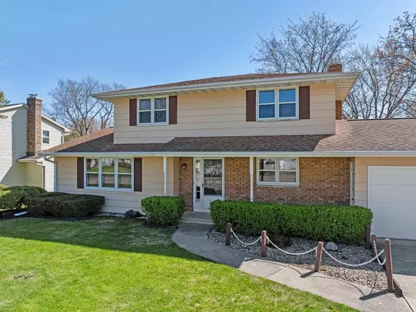 Green Bay, WI 54301,544 SOMERSET DRIVE