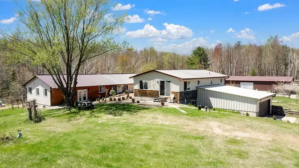 N7081 NASS LANE, Oconto Falls, WI 54154