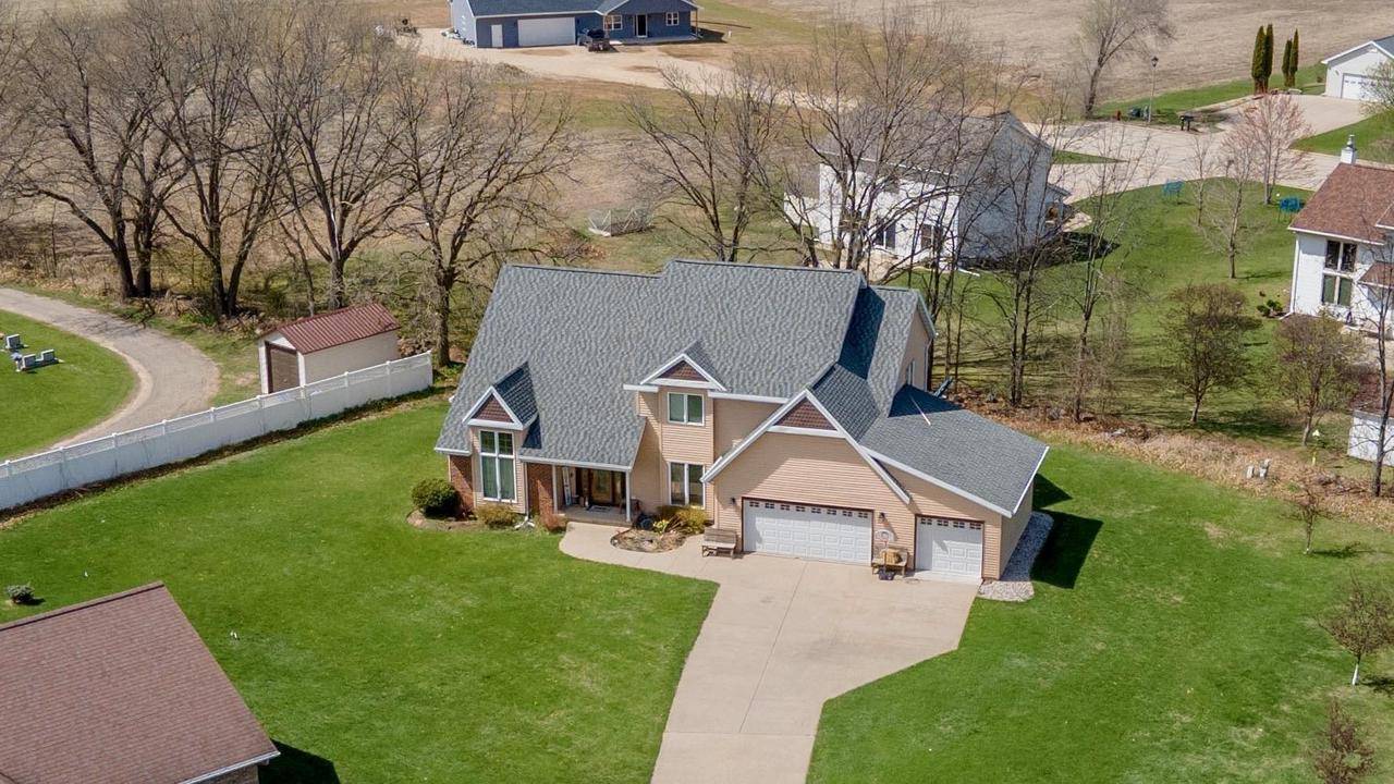 521 MAPLE RIDGE ROAD, Berlin, WI 54923