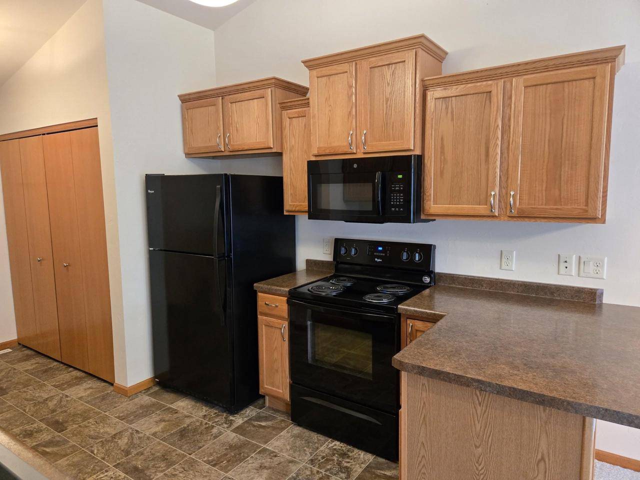 Fond Du Lac, WI 54935,111 STONE CASTLE DRIVE