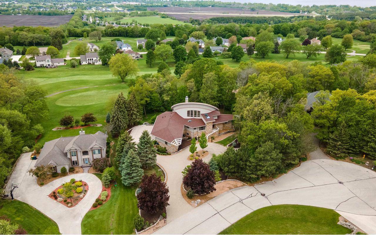 Fond Du Lac, WI 54935,58 OAKRIDGE COURT