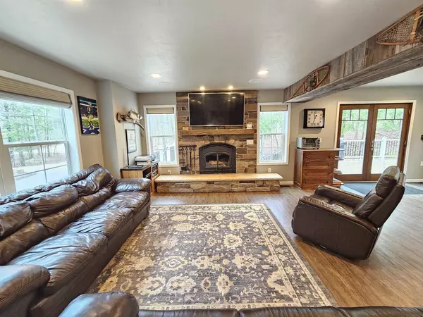 Sturgeon Bay, WI 54235,5707 HY LINE TRAIL