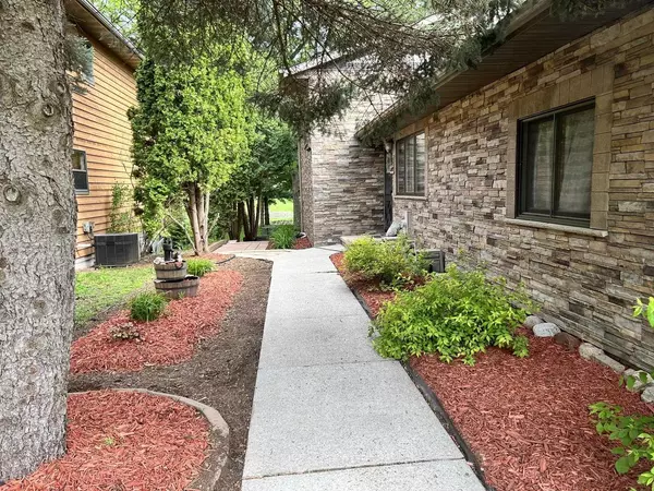 Oshkosh, WI 54904,1159 ELMHURST LANE