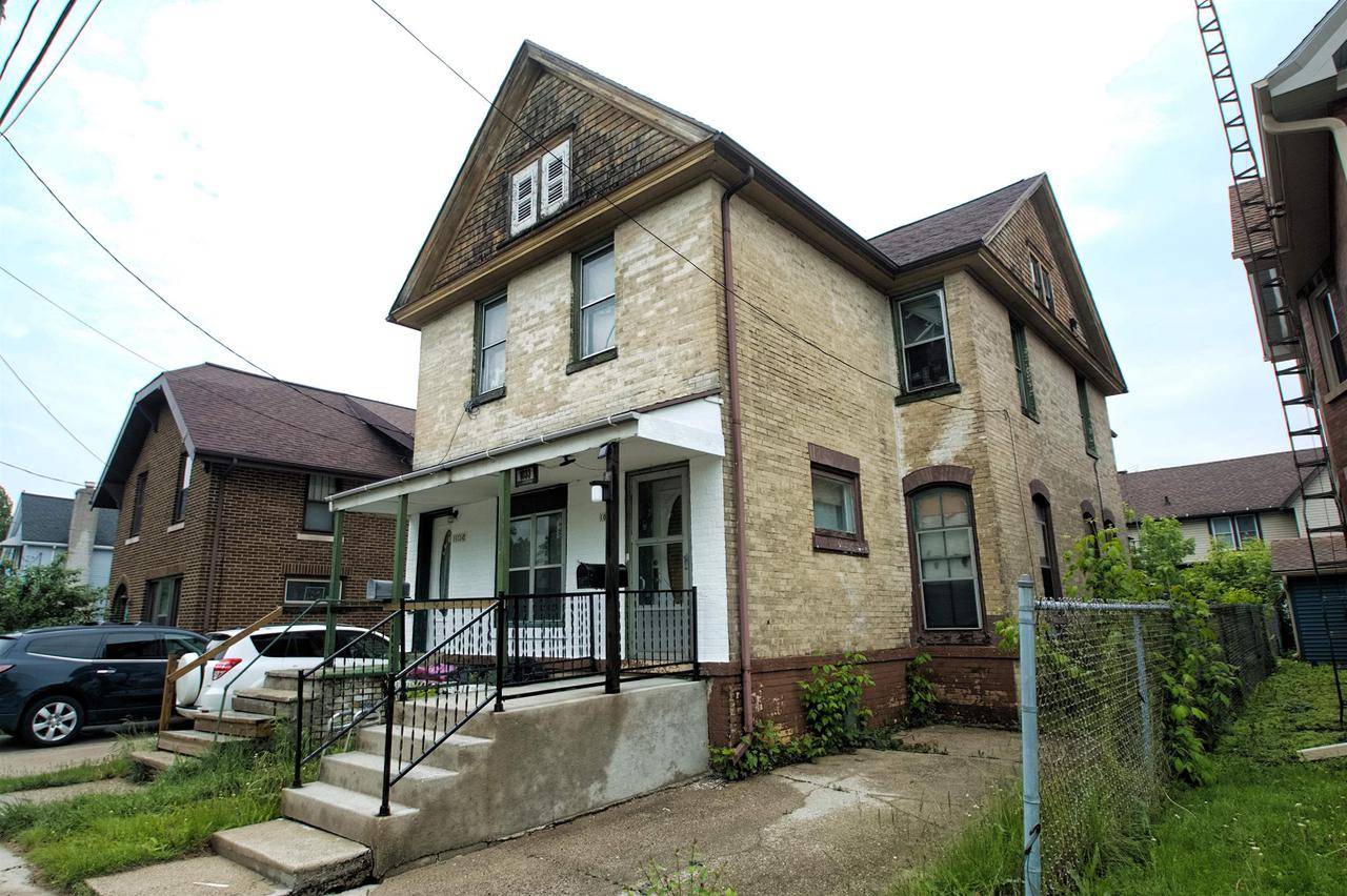 1033 S 11TH STREET, Manitowoc, WI 54220