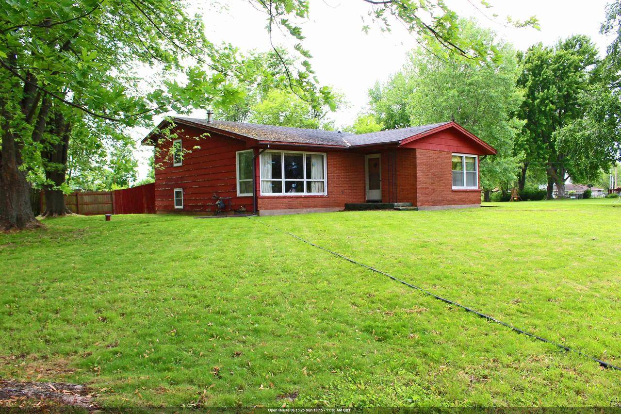 5461 E REIGHMOOR ROAD, Omro, WI 54963