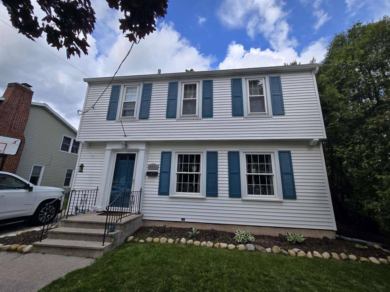 2811 SCHOOL STREET, Two Rivers, WI 54241