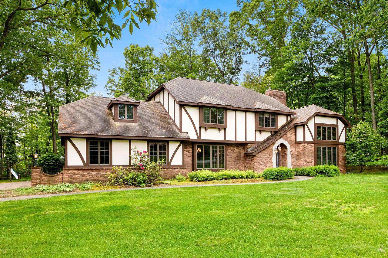4333 CHATHAM PLACE, Green Bay, WI 54313
