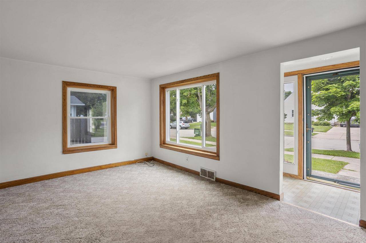 Kimberly, WI 54136,224 S JOHN STREET