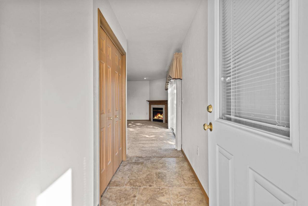 Suamico, WI 54313,1901 RIVERSIDE DRIVE #D