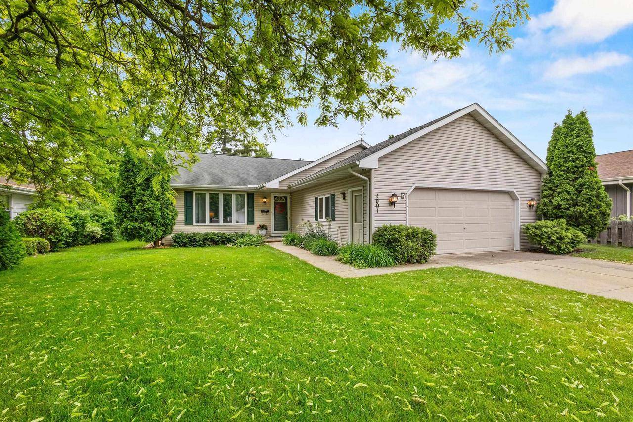 1001 W TAYLOR STREET, Appleton, WI 54914