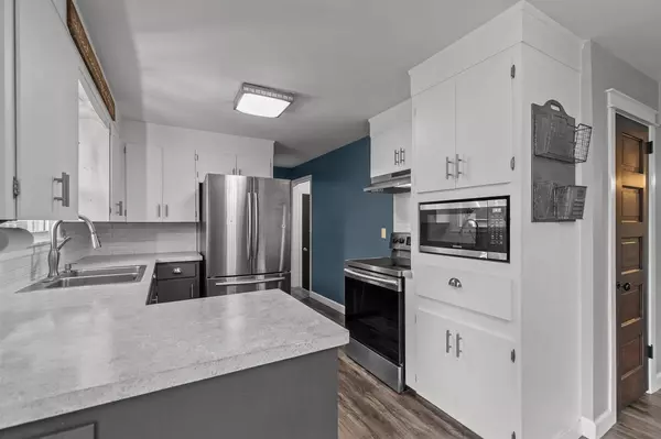 Neenah, WI 54956,829 HAASE STREET