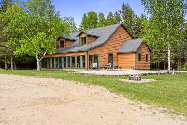 4721 LAKE OF THE WOODS ROAD, Sturgeon Bay, WI 54235