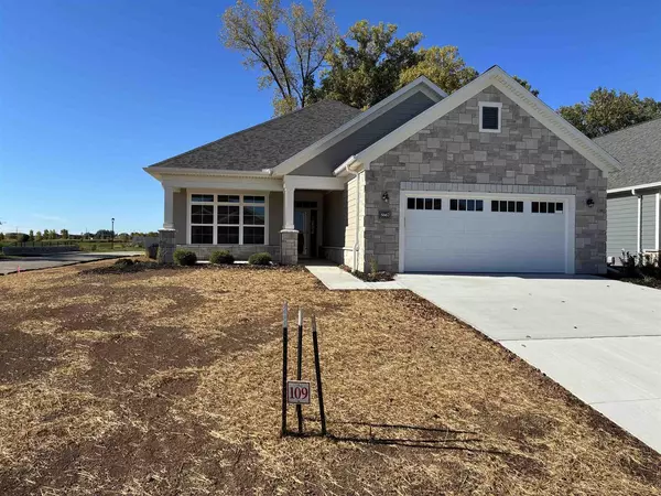 5667 N KESTREL CIRCLE, Appleton, WI 54913