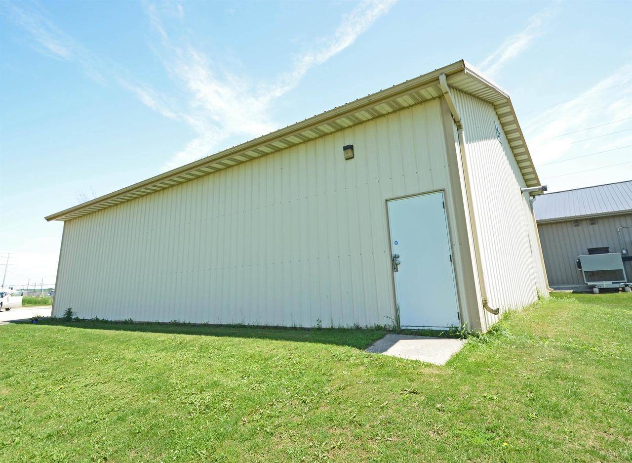 Green Bay, WI 54311,1918 COMMERCIAL WAY