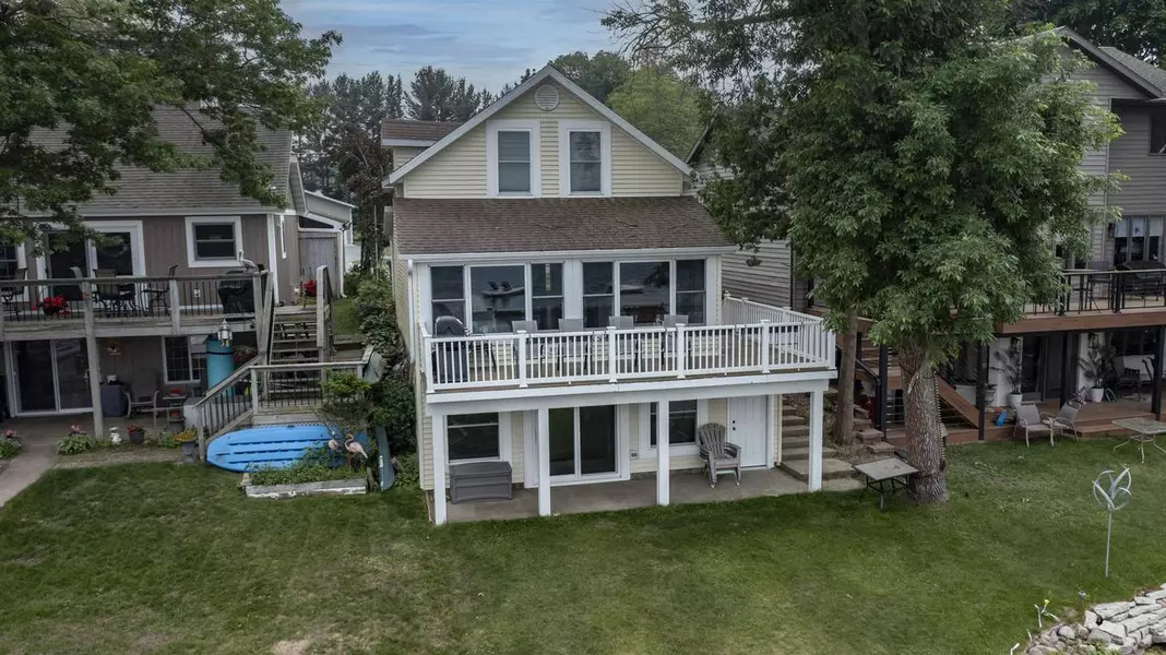 E1396 GRANDVIEW ROAD, Waupaca, WI 54981