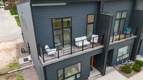 Green Bay, WI 54301,222 N VAN BUREN STREET