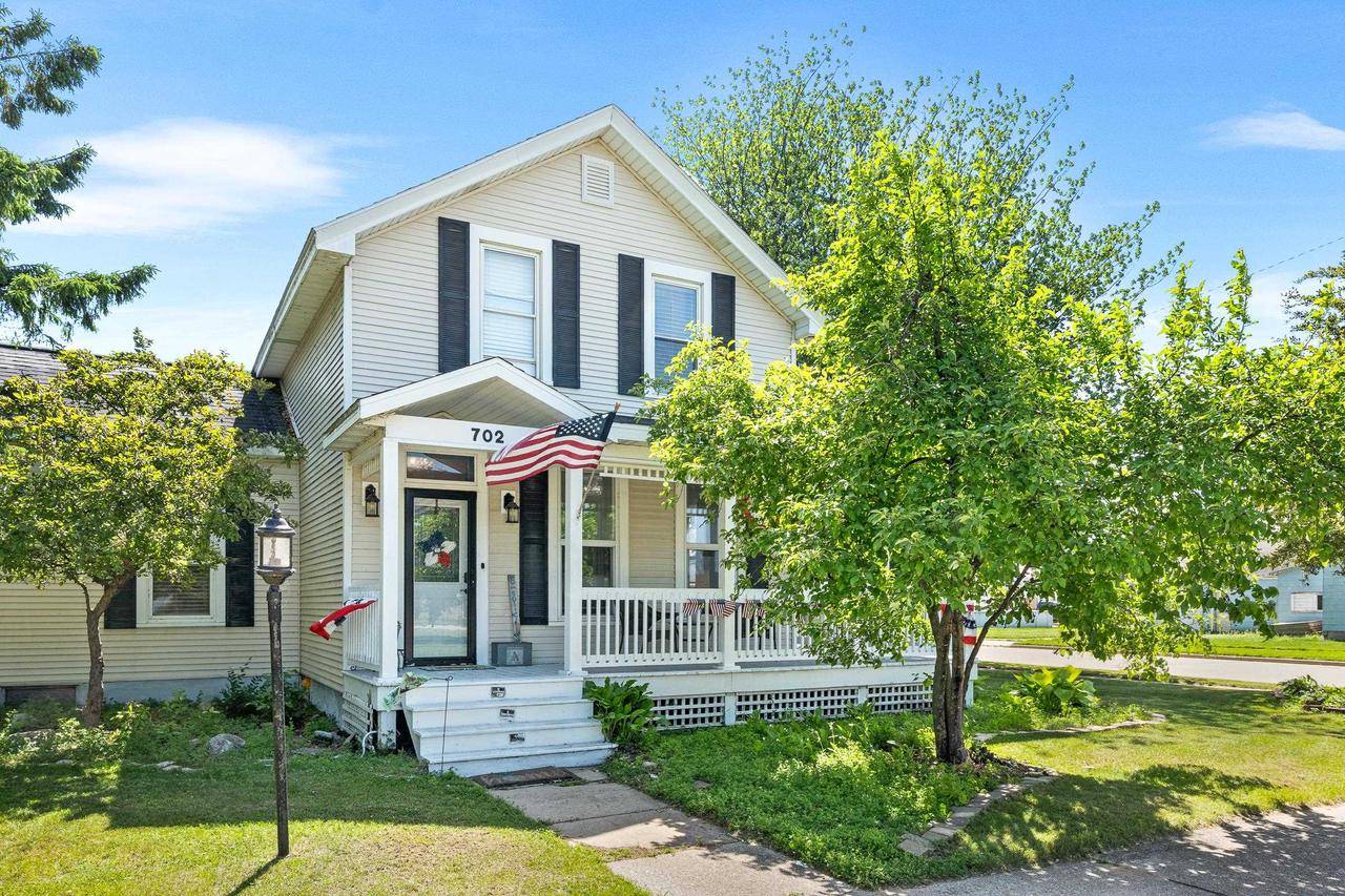 702 PARK AVENUE, Oconto, WI 54531