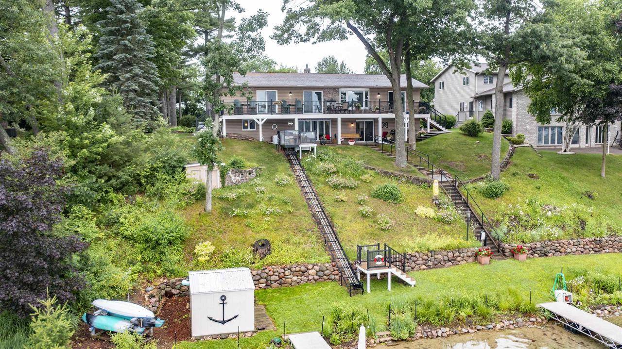 N2980 HIGHLAND LANE, Waupaca, WI 54981