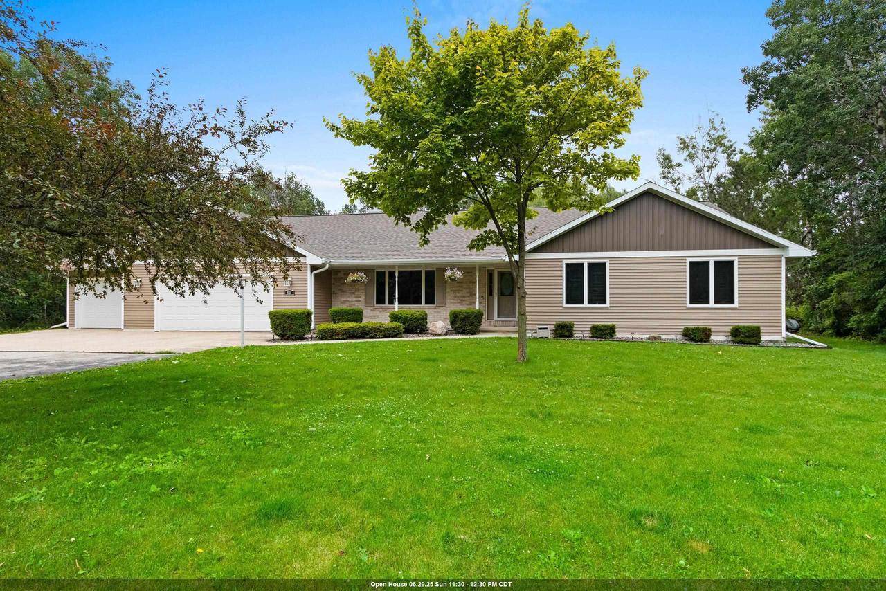 658 MAJESTIC OAK COURT, De Pere, WI 54115