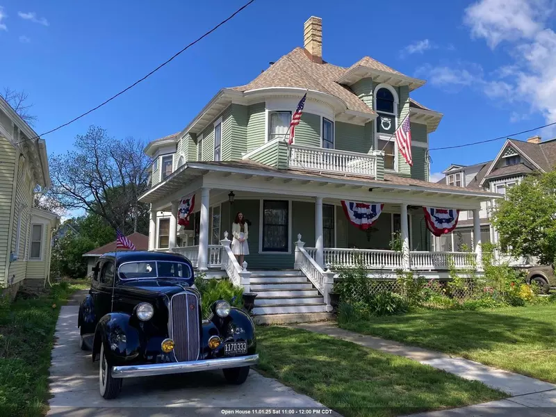 1133 ALGOMA BOULEVARD, Oshkosh, WI 54901