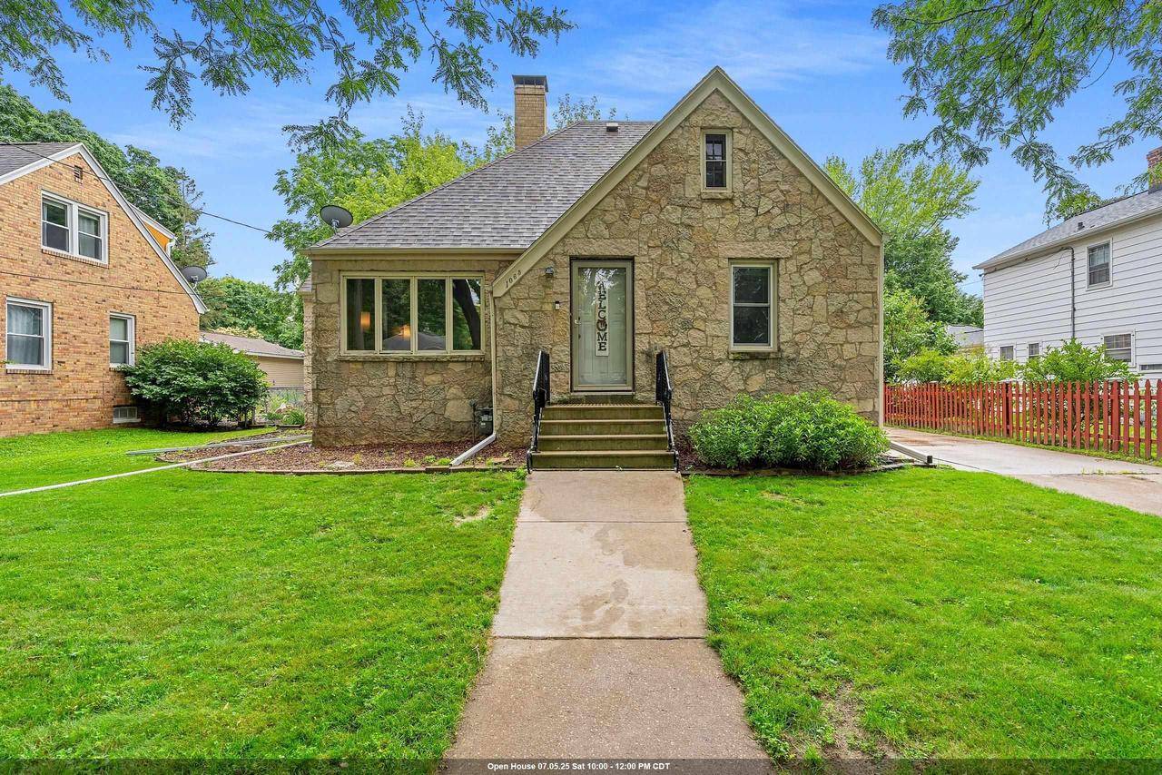 1065 KELLOGG STREET, Green Bay, WI 54303