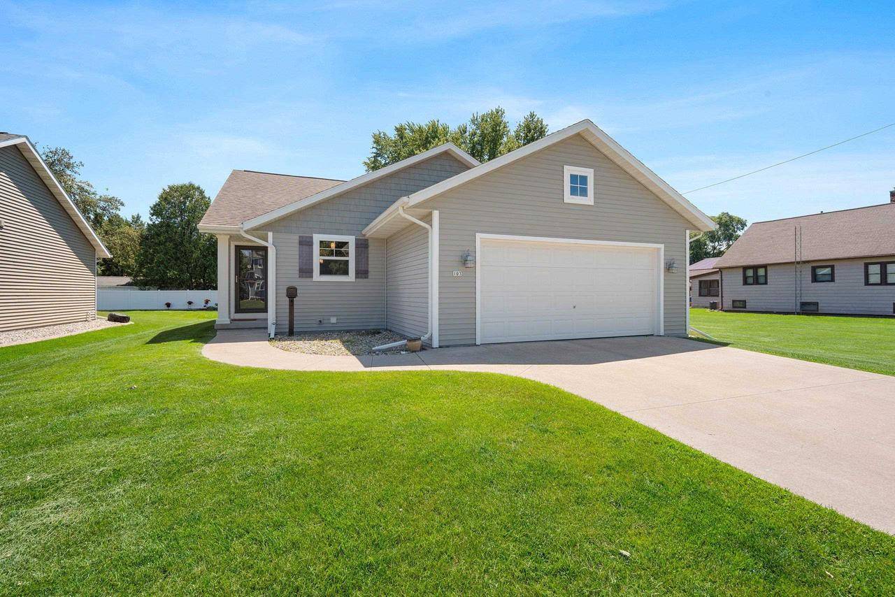 103 ALLEN AVENUE, Oshkosh, WI 54901