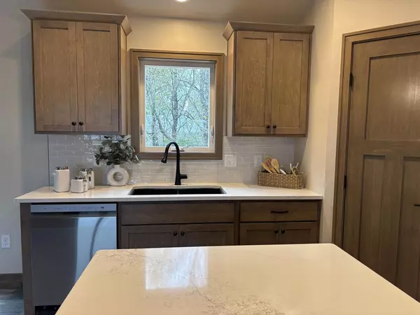 Greenville, WI 54942,N1893 MEDINA DRIVE