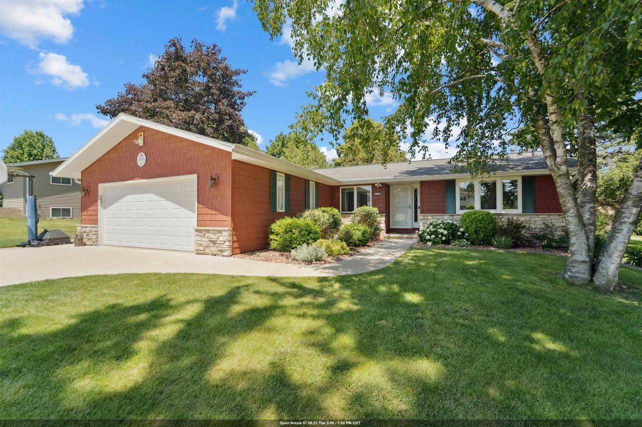 106 ROBIN AVENUE, Chilton, WI 53014