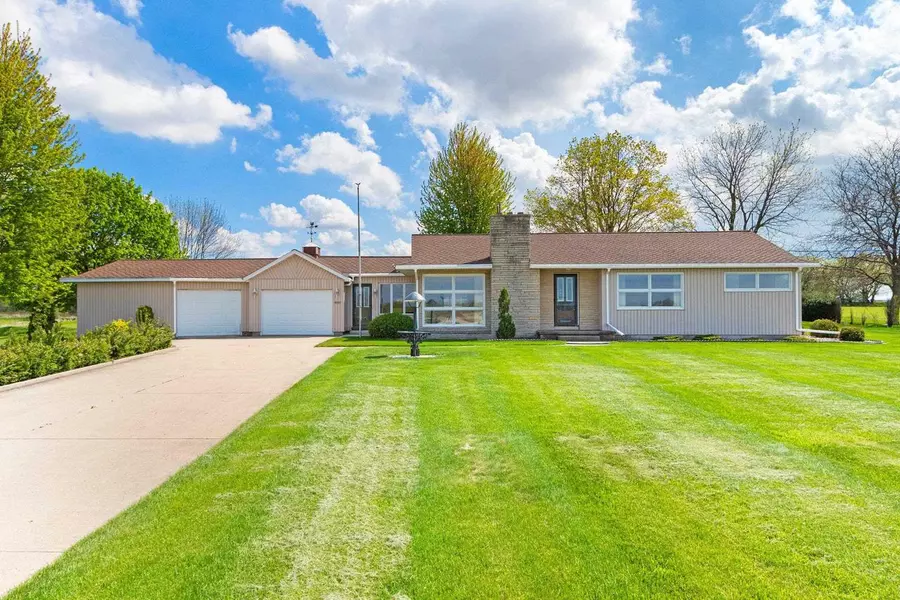W2441 COUNTY RD PP, Hilbert, WI 54129