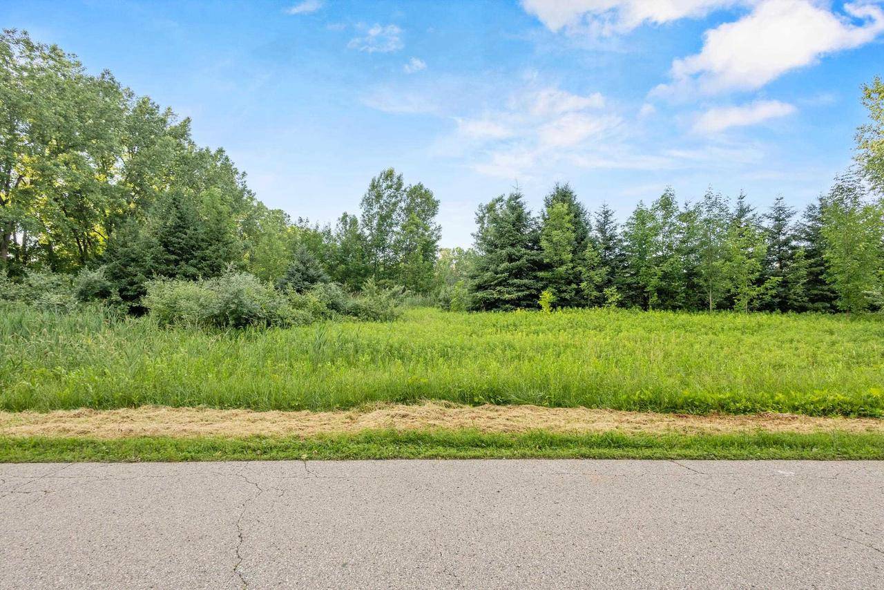 5782 WOOD BROOK CIRCLE, Little Suamico, WI 54141