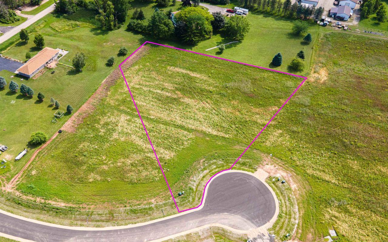 ASHMAN ROAD, Black Creek, WI 54106