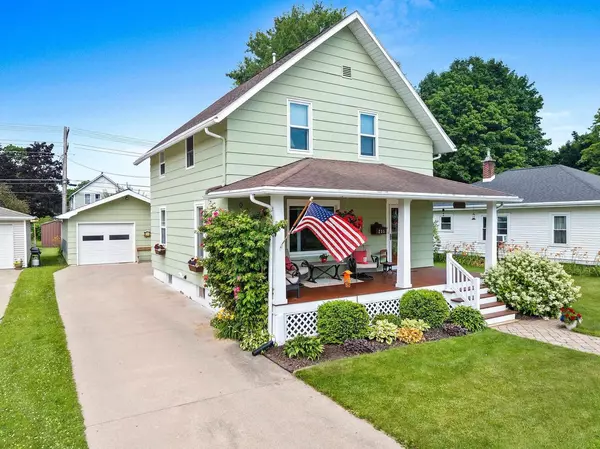 235 N ADAMS STREET, Oconto Falls, WI 54154