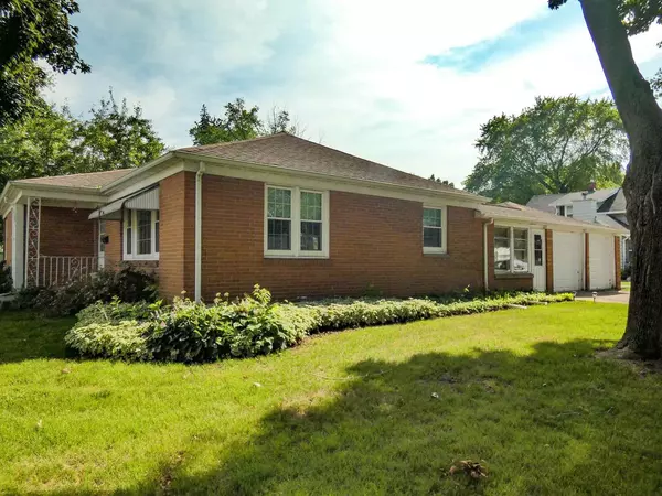 De Pere, WI 54115,1100 4TH STREET