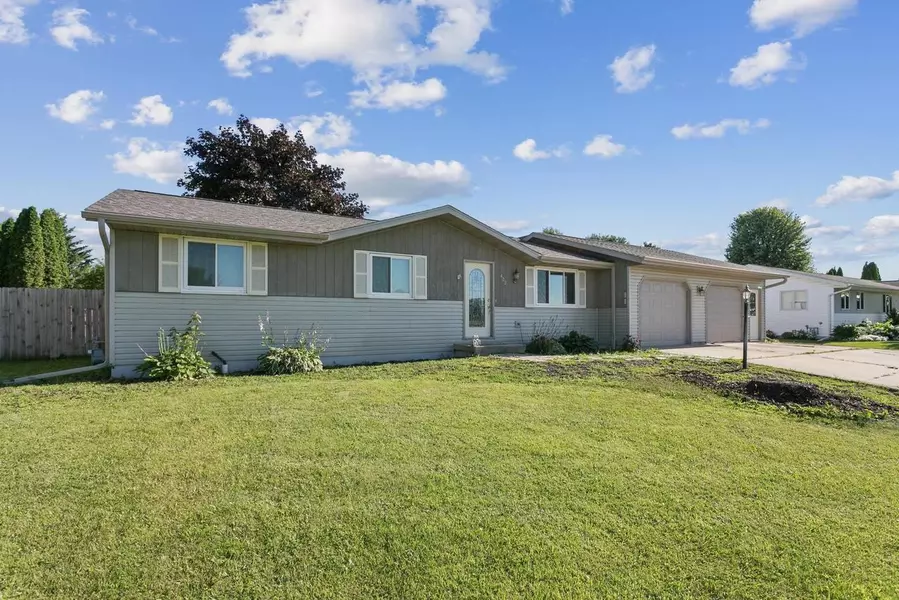 423 DOVE AVENUE, Chilton, WI 53014