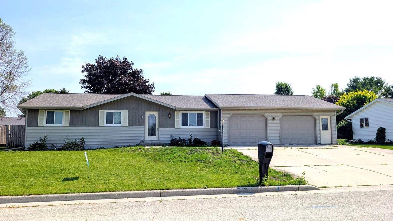 423 DOVE AVENUE, Chilton, WI 53014