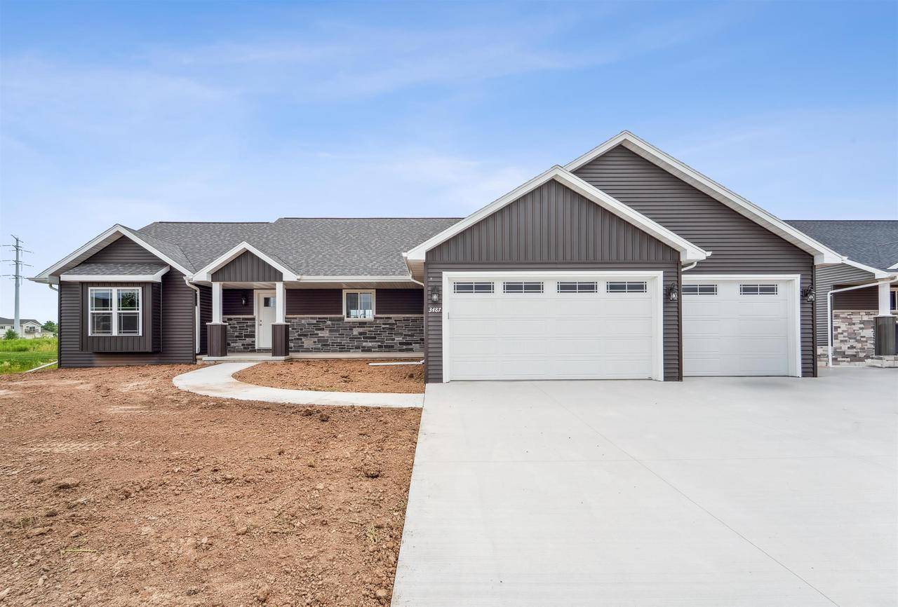 3487 E RUBYRED DRIVE, Appleton, WI 54913