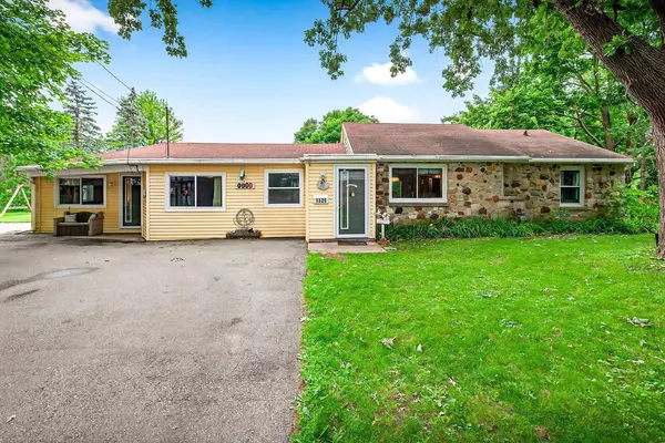 1328 W 9TH AVENUE, Oshkosh, WI 54902