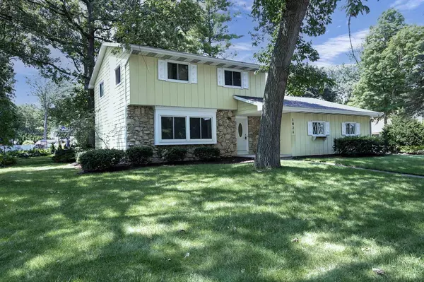 Appleton, WI 54911,1821 N MCDONALD STREET