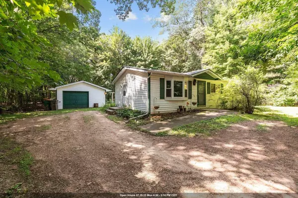 E139 STATE ROAD 22, Waupaca, WI 54981