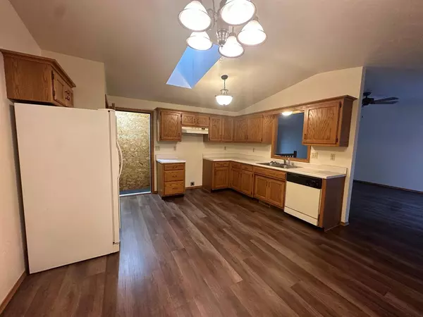 Green Bay, WI 54311,747 APHRODITE ROAD