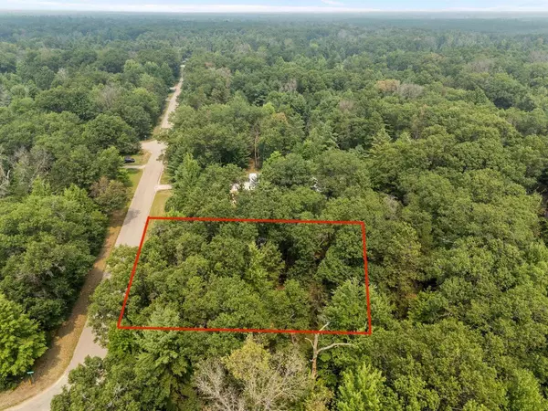 Shawano, WI 54166,N6958 LYNWOOD DRIVE