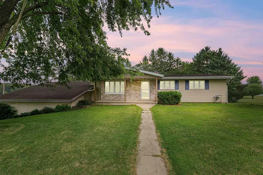 W2624 COUNTY ROAD WH, Malone, WI 53049