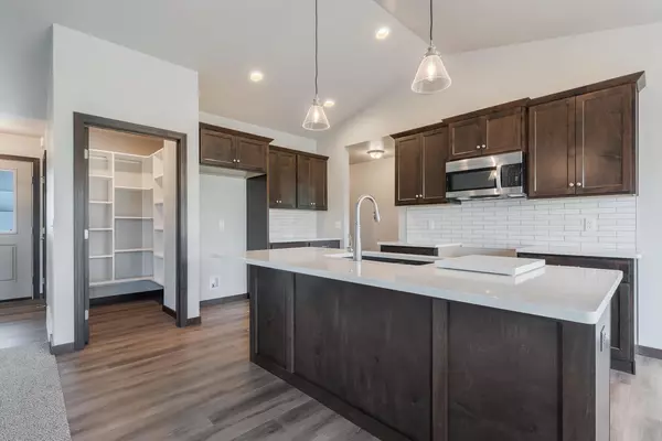 Appleton, WI 54915,N9243 BREEZY WAY