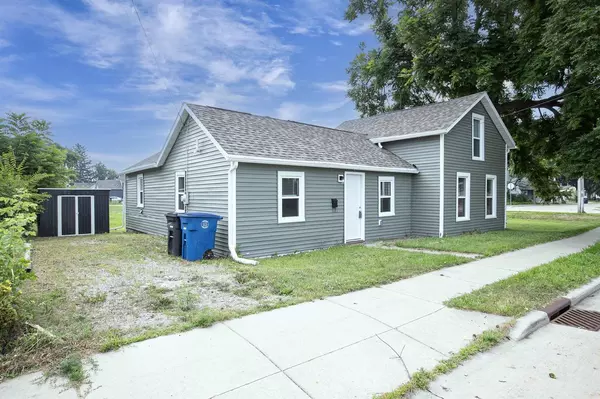 Oshkosh, WI 54902,518 DAKOTA STREET