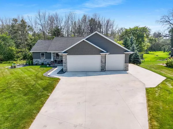 New Franken, WI 54229,5082 VERONE COURT