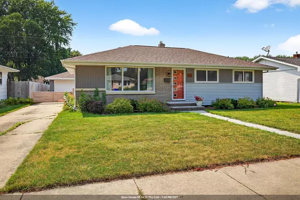 631 S CHRISTINE STREET, Appleton, WI 54915