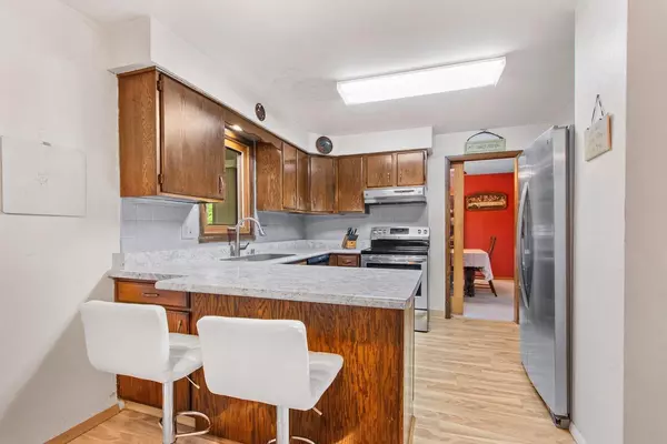 Appleton, WI 54911,1015 E NORTHWOOD DRIVE